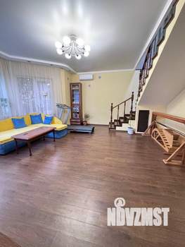 Дом 142м², 2-этажный, участок 4 сот.  