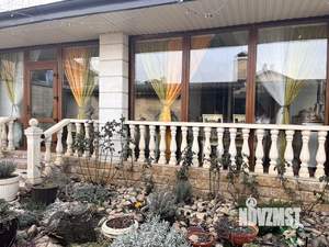 Дом 180м², 2-этажный, участок 5 сот.  