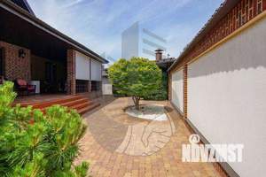 Дом 251м&sup2;, 1-этажный, участок 12 сот.  