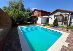 Дом 140м², 2-этажный, участок 4 сот.  