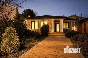 Дом 200м&sup2;, 1-этажный, участок 8 сот.  