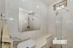 Дом 160м&sup2;, 2-этажный, участок 4 сот.  