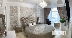 Дом 220м², 2-этажный, участок 6 сот.  