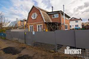 Дом 111м², 2-этажный, участок 4 сот.  