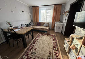 Дом 80м&sup2;, 2-этажный, участок 4 сот.  