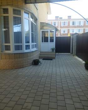 Дом 132м&sup2;, 2-этажный, участок 3 сот.  