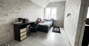 Дом 218м&sup2;, 2-этажный, участок 10 сот.  