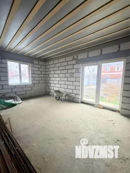 Дом 105м&sup2;, 2-этажный, участок 3 сот.  