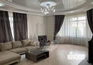 Дом 260м², 2-этажный, участок 10 сот.  