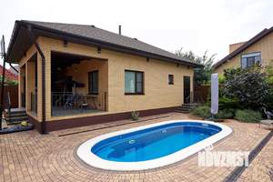 Дом 312м&sup2;, 2-этажный, участок 8 сот.  