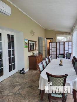 Коттедж 326м&sup2;, 3-этажный, участок 10 сот.  