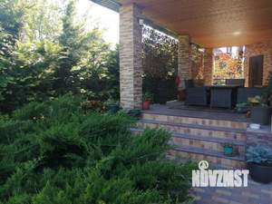 Дом 274м², 2-этажный, участок 10 сот.  