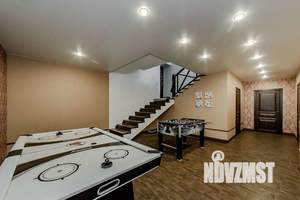 Дом 517м², 2-этажный, участок 10 сот.  