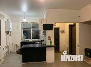 Дом 111м&sup2;, 2-этажный, участок 4 сот.  