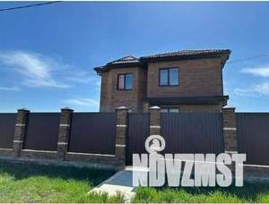 Дом 214м², 3-этажный, участок 4 сот.  