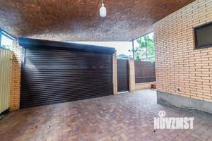 Дом 146м&sup2;, 2-этажный, участок 2 сот.  