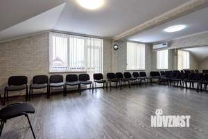 Дом 210м&sup2;, 2-этажный, участок 3 сот.  