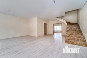 Таунхаус 143м&sup2;, 2-этажный, участок 1 сот.  