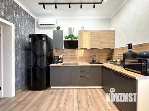 Дом 101м&sup2;, 1-этажный, участок 6 сот.  