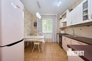 Дом 110м², 2-этажный, участок 10 сот.  