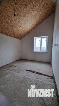 Дом 327м&sup2;, 3-этажный, участок 8 сот.  