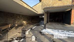 Дом 364м&sup2;, 2-этажный, участок 9 сот.  