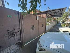 Дом 142м&sup2;, 1-этажный, участок 4 сот.  