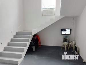 Дом 247м&sup2;, 2-этажный, участок 4 сот.  