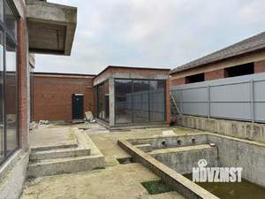 Дом 230м&sup2;, 2-этажный, участок 6 сот.  