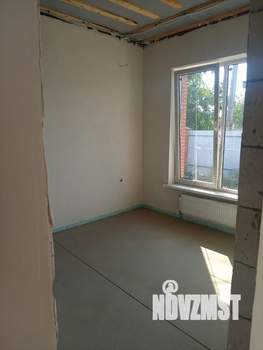 Дом 105м&sup2;, 1-этажный, участок 5 сот.  