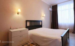 Дом 305м&sup2;, 2-этажный, участок 8 сот.  