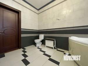 Дом 337м², 2-этажный, участок 9 сот.  