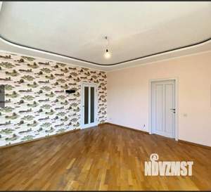 Дом 450м&sup2;, 2-этажный, участок 10 сот.  