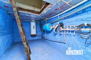 Дом 80м&sup2;, 2-этажный, участок 6 сот.  