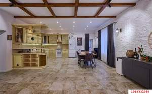 Дом 290м&sup2;, 2-этажный, участок 9 сот.  