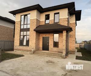 Коттедж 190м², 2-этажный, участок 6 сот.  