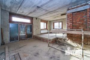 Дом 360м², 2-этажный, участок 4 сот.  