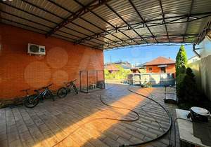 Дом 290м&sup2;, 3-этажный, участок 10 сот.  