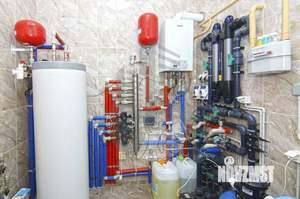 Дом 400м&sup2;, 2-этажный, участок 10 сот.  