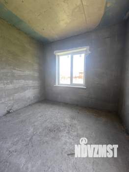 Дом 260м², 2-этажный, участок 6 сот.  