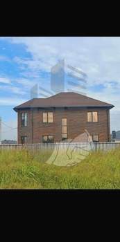 Дом 200м&sup2;, 2-этажный, участок 6 сот.  