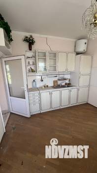 Дом 83м², 2-этажный, участок 10 сот.  