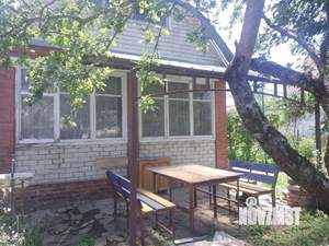 Дом 40м&sup2;, 2-этажный, участок 4 сот.  