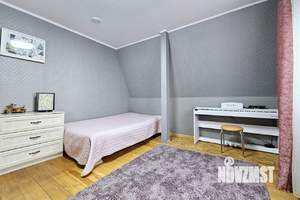 Дом 76м², 2-этажный, участок 8 сот.  