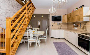 Дом 120м², 2-этажный, участок 4 сот.  