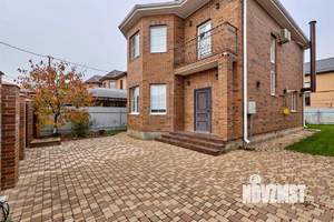 Дом 138м&sup2;, 2-этажный, участок 4 сот.  