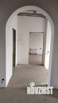 Дом 195м&sup2;, 2-этажный, участок 5 сот.  