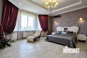 Дом 242м², 2-этажный, участок 6 сот.  