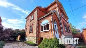 Дом 289м&sup2;, 2-этажный, участок 7 сот.  