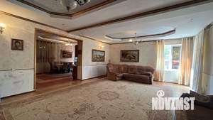 Дом 140м², 2-этажный, участок 4 сот.  